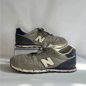 Men’s New Balance Sneakers - Size 7